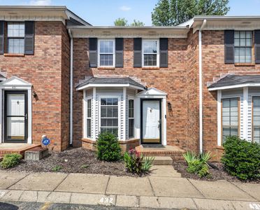 430 Claircrest Dr