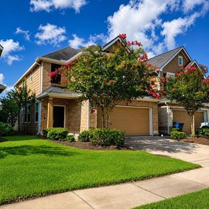 13010 Jasmine Park Ln