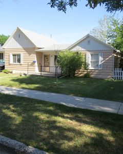 2213 7th Ave N #2213/2215