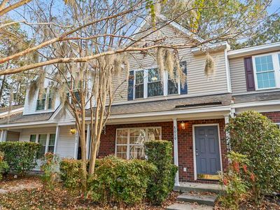 8010 Shadow Oak Dr