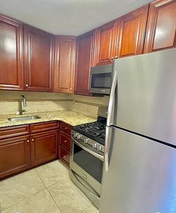 25-34 Crescent St #6C