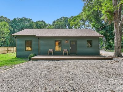 213 Kings Mountain St #A