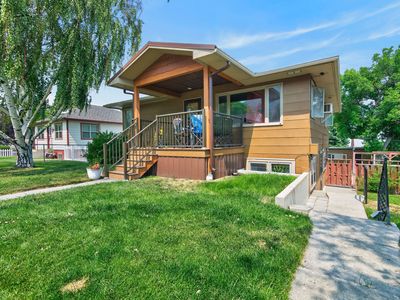 1232 Hauser Blvd