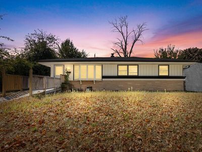 4703 West Rochelle AVENUE