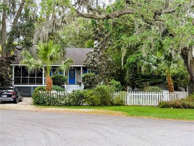 Property at 207 Colgana Way, Saint Simons Island, GA