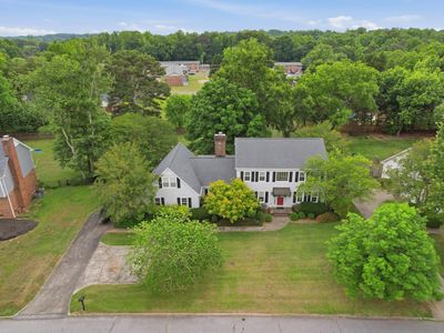 205 Huntington Rd