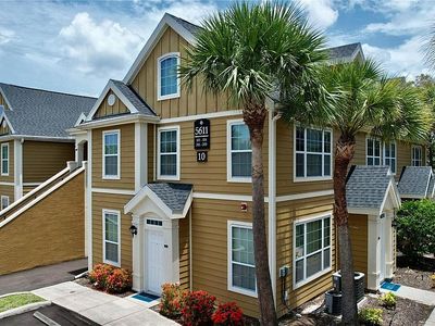 5611 Bidwell Pkwy UNIT 203