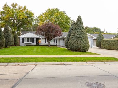 1428 Emerson Ave