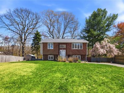 80 Oakside St