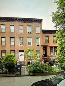 45 2nd St