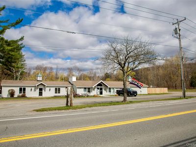 3815-3817 Route 44