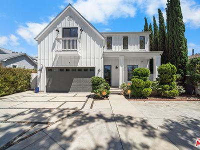 1058 S Plymouth Blvd