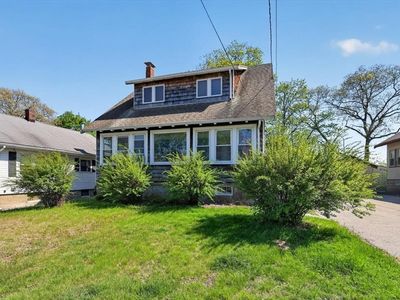 19 Lochmere Ave