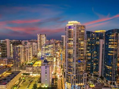 100 E Las Olas Boulevard #1902