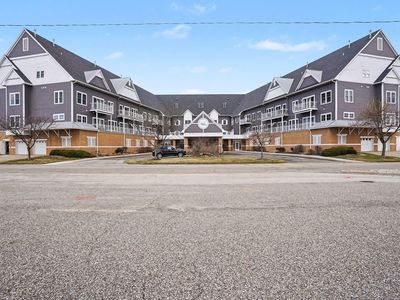 917 W Savidge St Unit 38