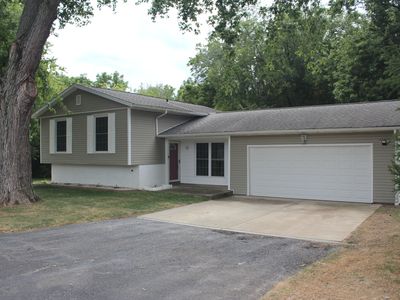 3457 Nancy Ln