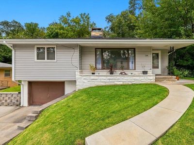 139 Happy Hollow Blvd