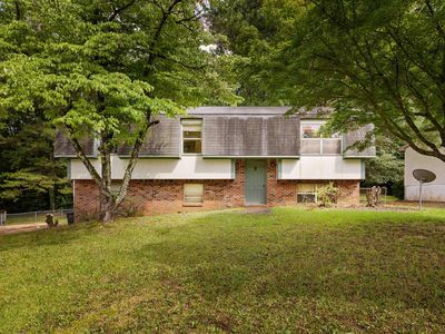 413 Debby Ln