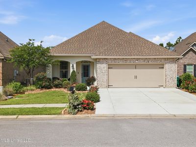 461 Palm Breeze Dr