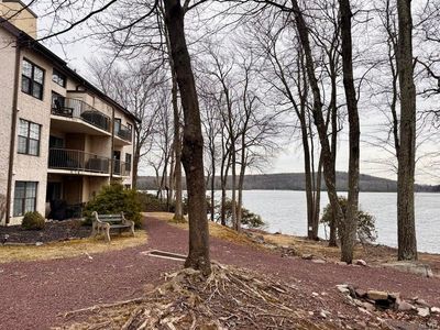 5 Midlake Dr #301