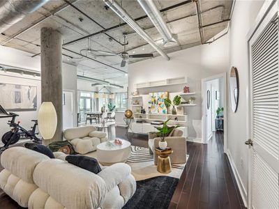 206 11th St NE UNIT 703