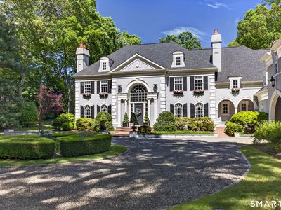 11 River Edge Road