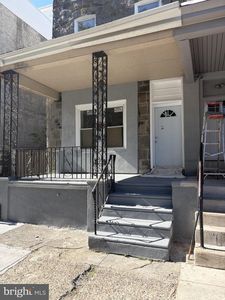 1538 W Tioga St