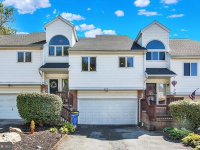 200 Greenleaf Rd