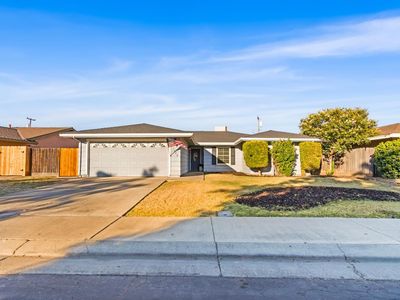 1542 Greenwood Way