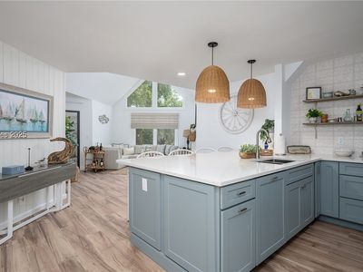 200 Colonnade Dr #170