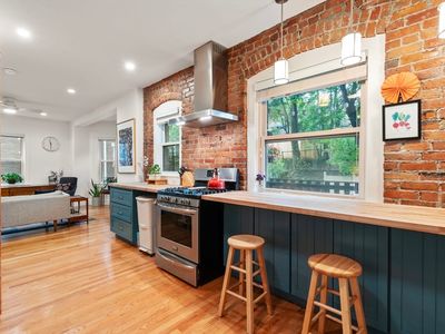 17 Park Vale APT 1
