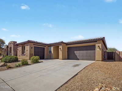 1124 W Golden Meadow Path