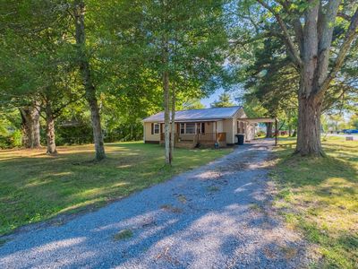 200 Gentry St