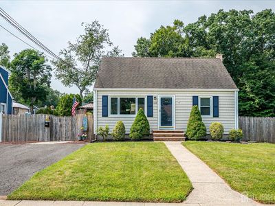 163 Daniel St