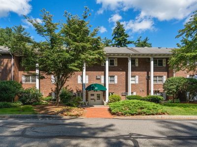 209 Great Rd APT C2