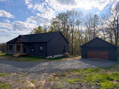 375 Breezy Hill Rd