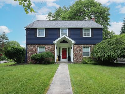 114 Cornwall Dr