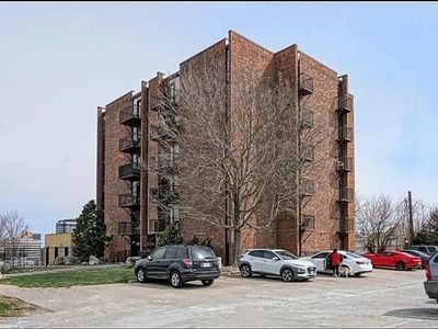 2933 Baltimore Ave APT 302