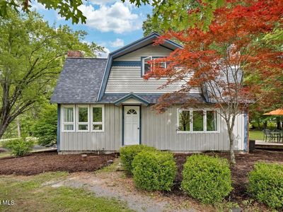52 Ruggles Road