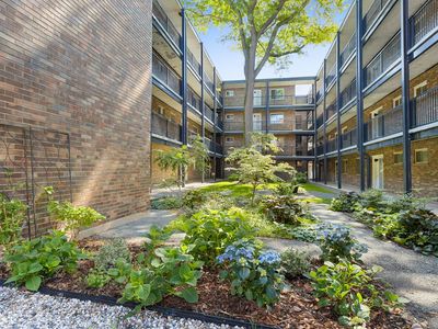 1321 W Birchwood Ave APT 206