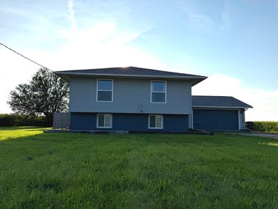 909 Harmon Rd