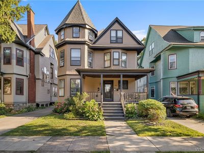 182 Lancaster Ave