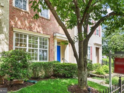 20323 Charter Oak Dr