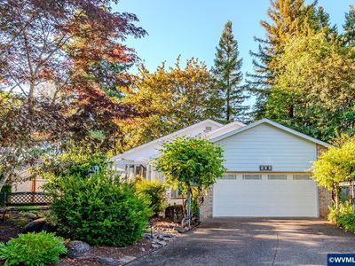 525 E Mill Stream Woods Rd