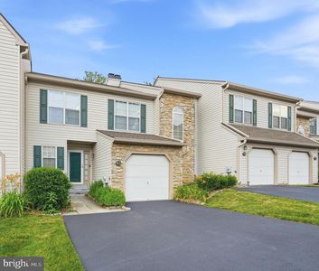 Property at 61 Hampton Ct, Eagleville, PA