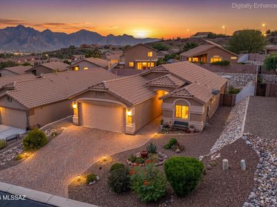 61033 E Forelock Pl