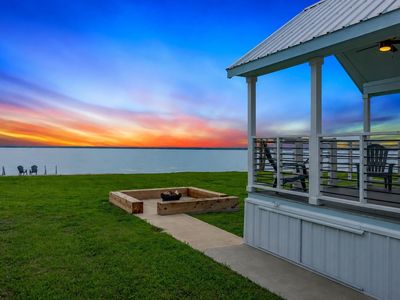 6448 Peninsula Rd