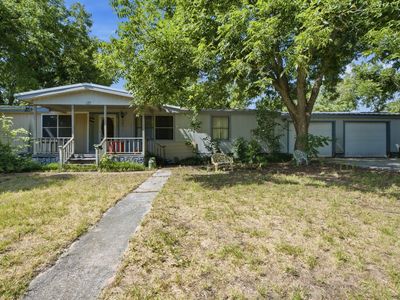 816 W Ayers Ave