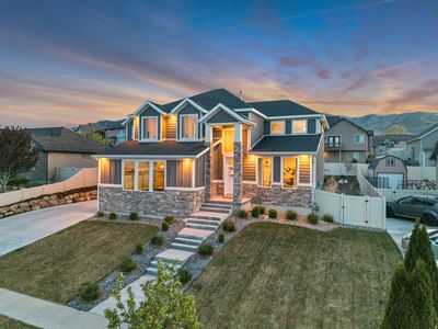 2479 S Honeysuckle Dr