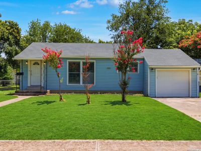 502 BROOKS AVE